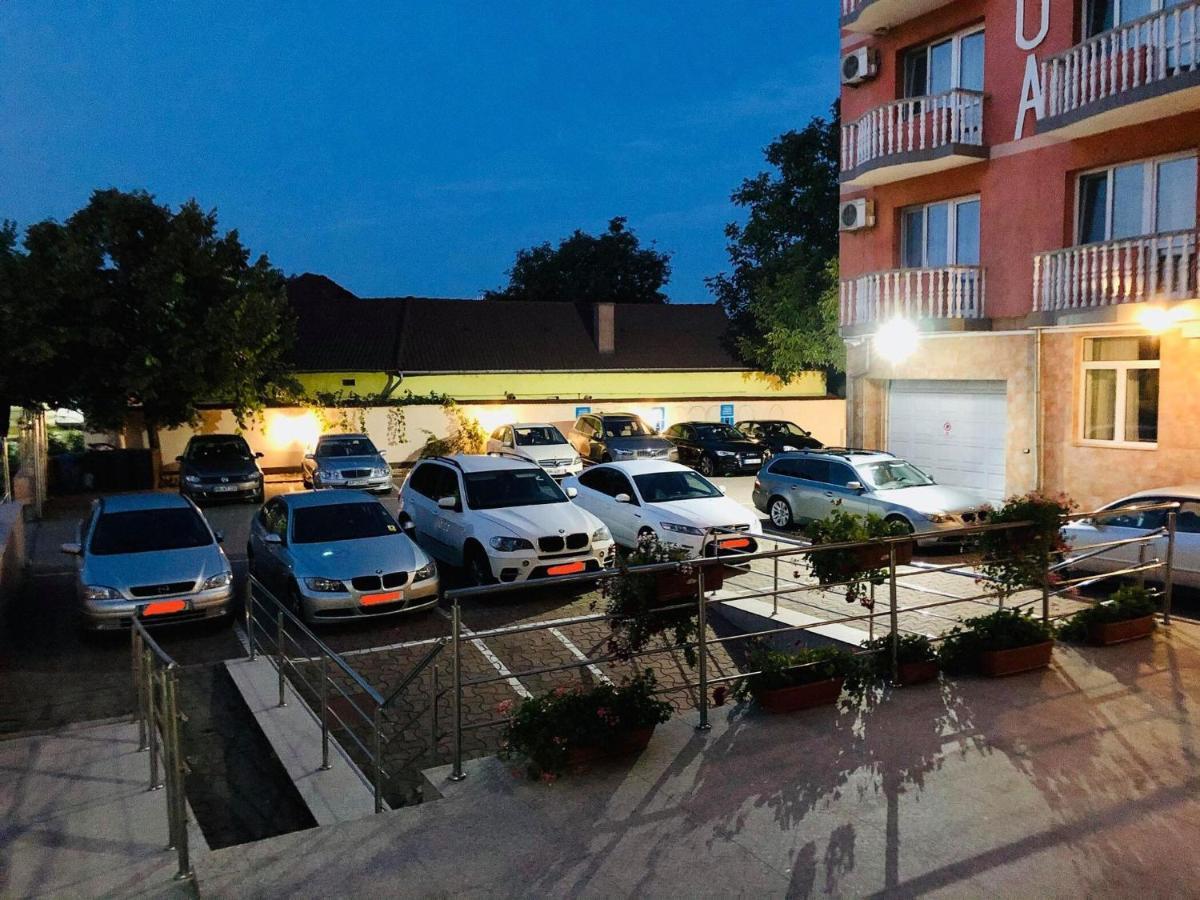 Pensiune Roua Arad Exterior photo